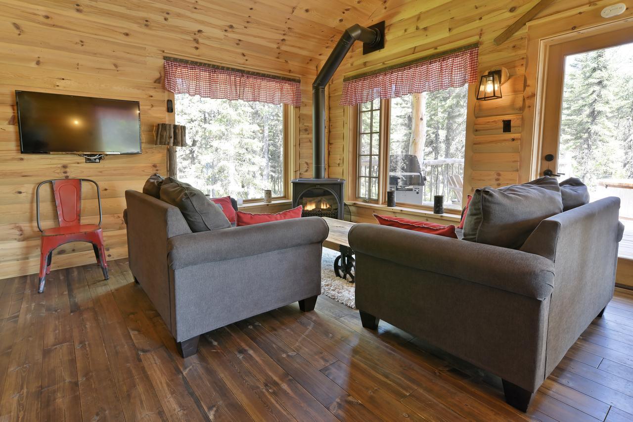 HUSKY - Chalets de Moh - Jacuzzi La Malbaie Buitenkant foto